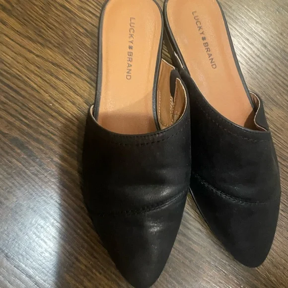 Lucky Brand Women's Black Leather Mules - Picture 2 of 5